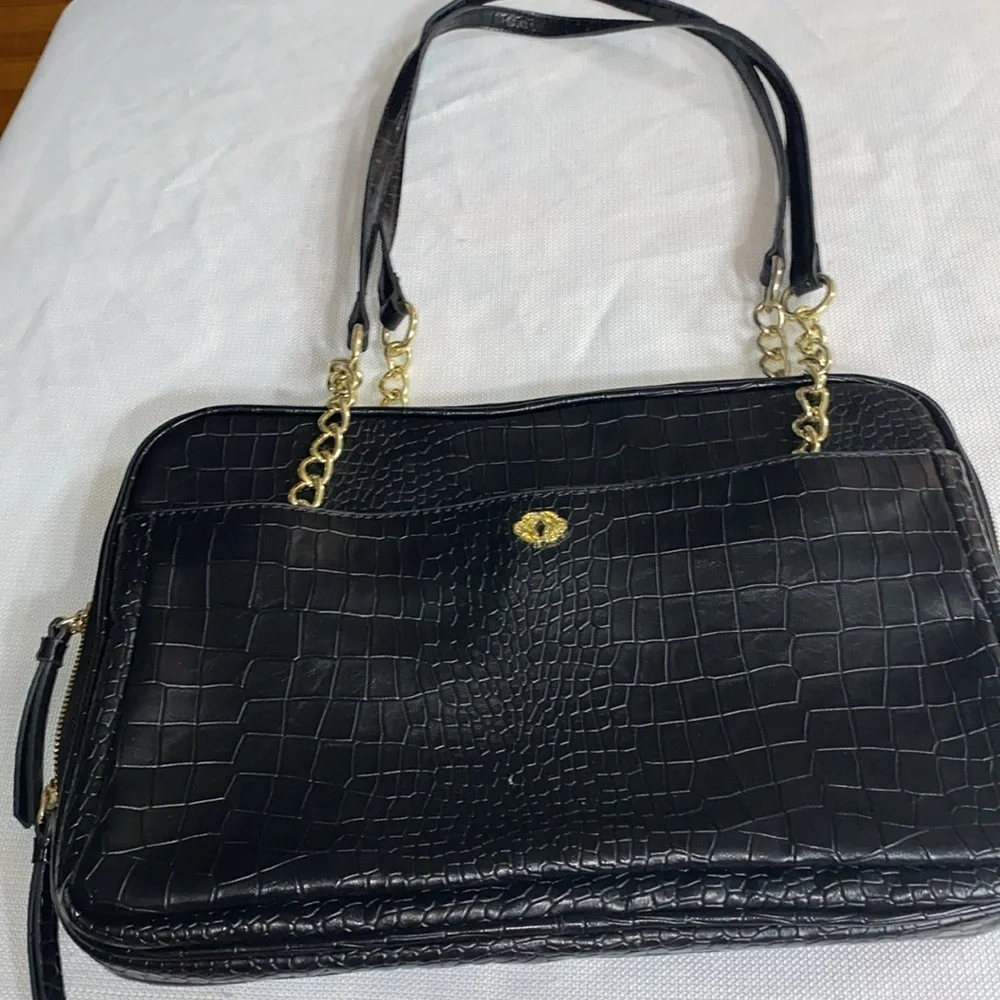 KATE LANDRY Elegant Black FAUX‎ Crocodile-Embossed Handbag. GOLD CHAIN ACCENT